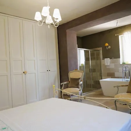 D'oliviers Prestigiosa Con Piscina Ad Villa *