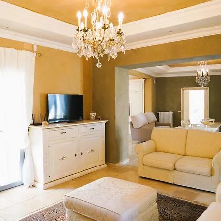 D'oliviers Prestigiosa Con Piscina Ad Villa *