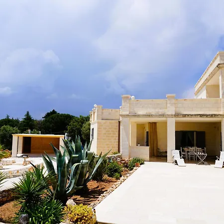 D'oliviers Prestigiosa Con Piscina Ad Villa