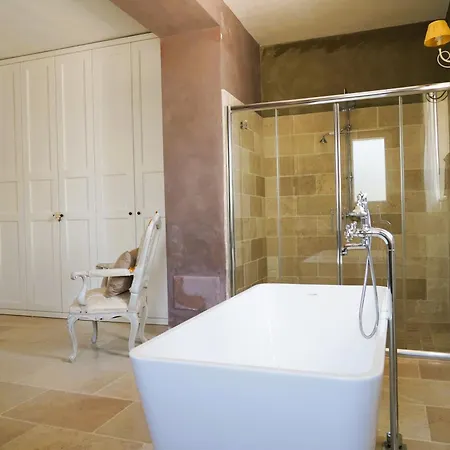 D'oliviers Prestigiosa Con Piscina Ad Villa