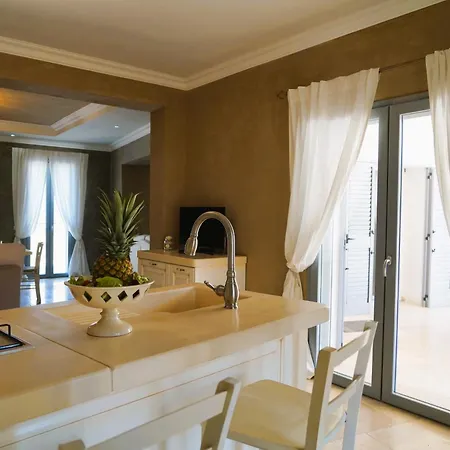 D'oliviers Prestigiosa Con Piscina Ad Villa Ostuni