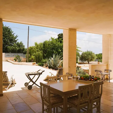 D'oliviers Prestigiosa Con Piscina Ad Villa