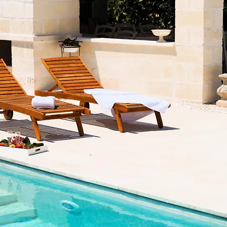 D'oliviers Prestigiosa Con Piscina Ad Villa